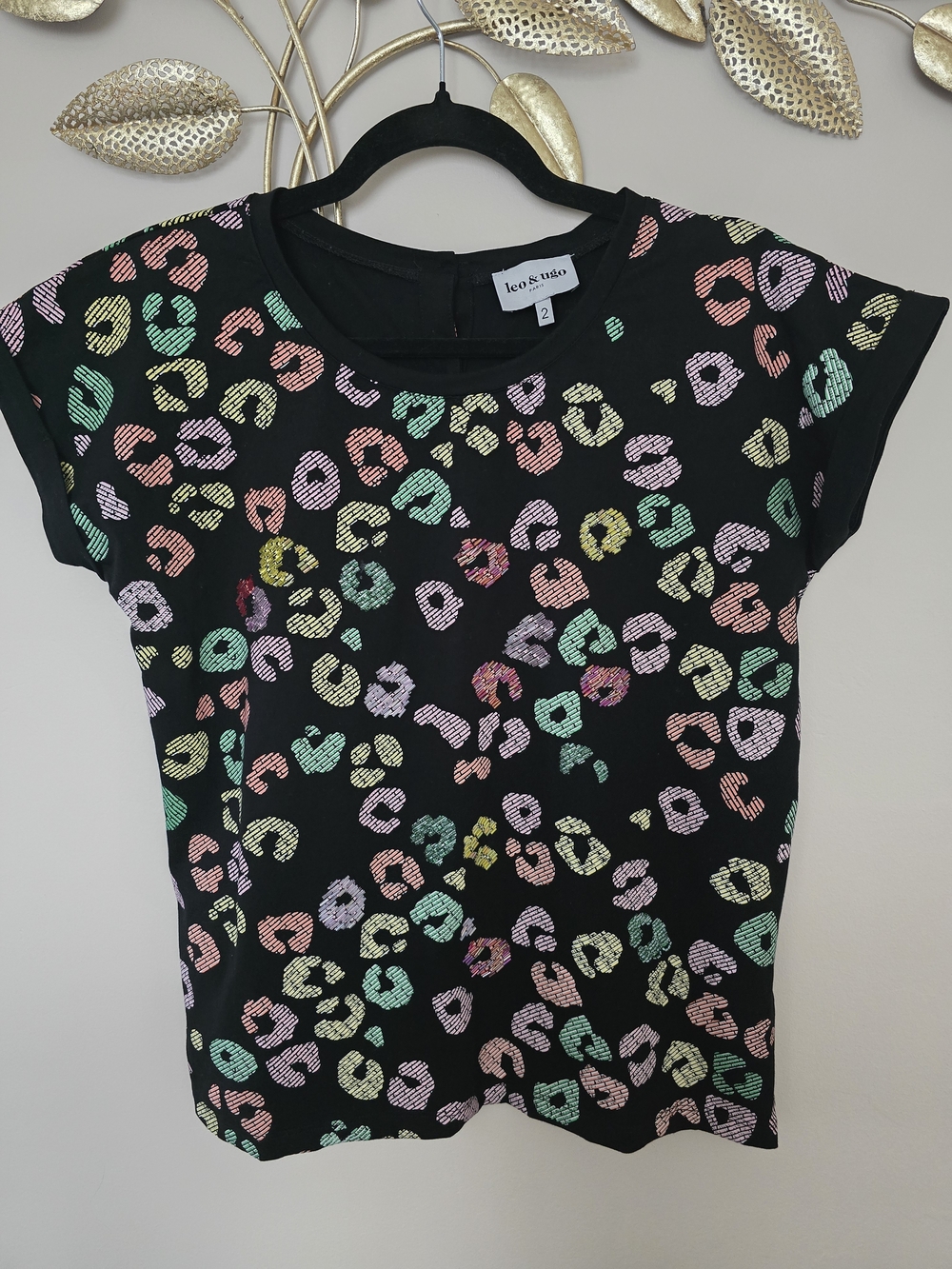 Leo & Ugo Multi-Color Leopard Print Black Tee Sequin Top Size 4-6 Cotton Y2K